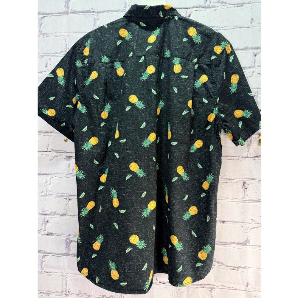 Haggar Button Up Shirt Mens XL Black Pineapple Tropical Aloha Summer Casual Top - Picture 3 of 8